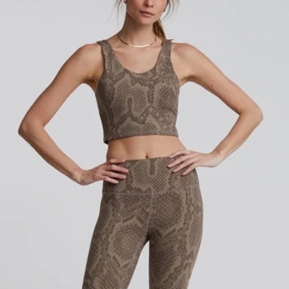 Varley - Lets Go Walker Bra Khaki Snake in S - Picture 1 of 7
